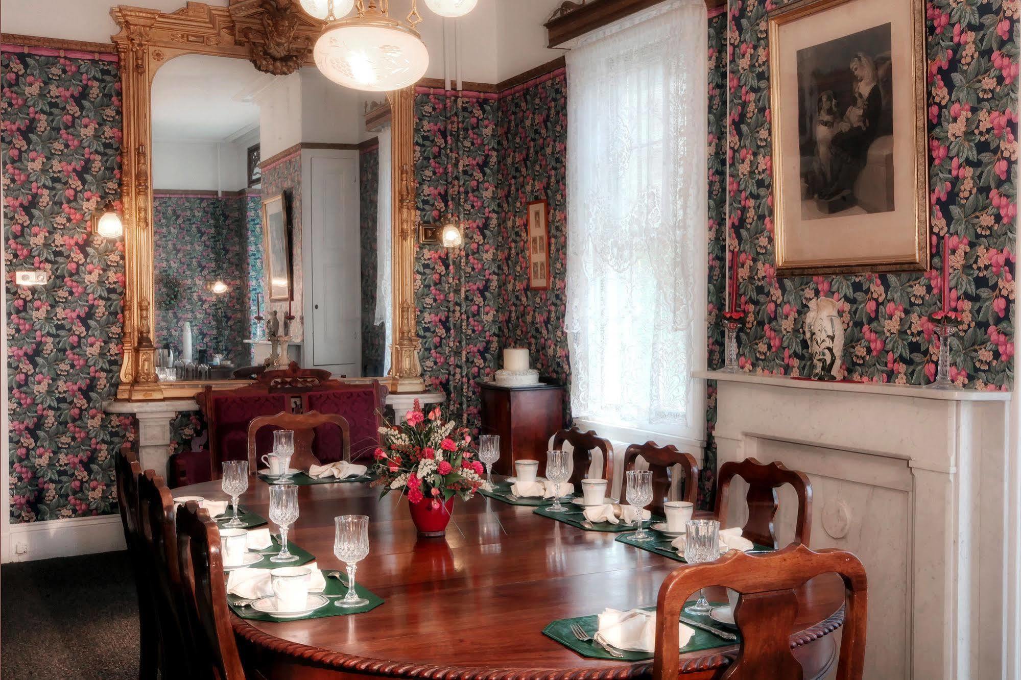 Wilbraham Mansion Hotel